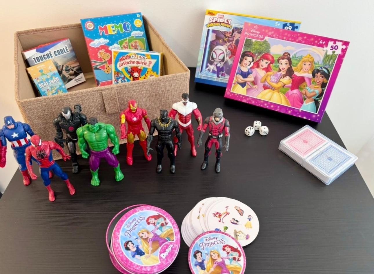 Cosy Disneyland Studio, Marvel & Princess *