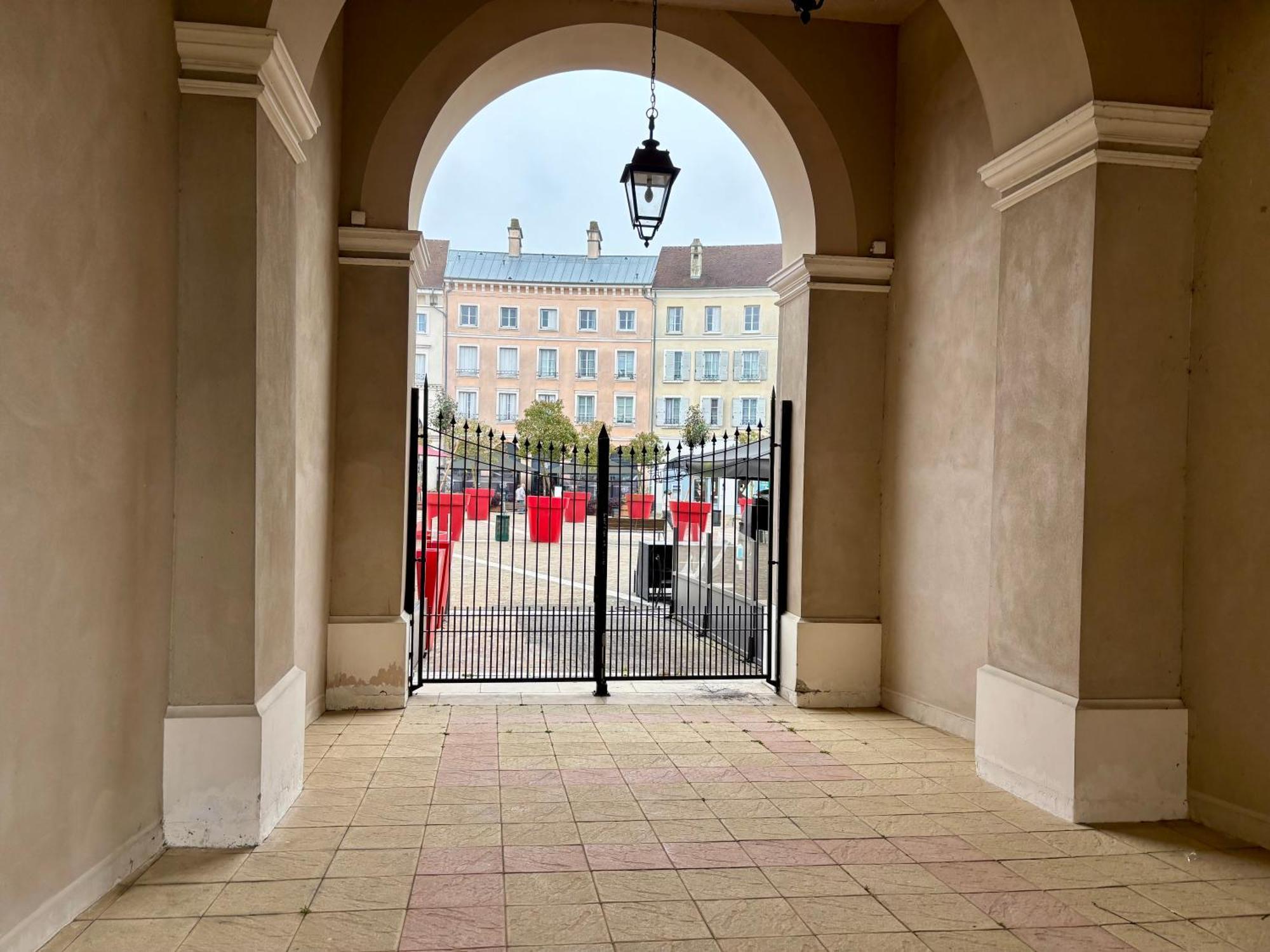 Cosy Disneyland Studio, Marvel & Princess Apartment